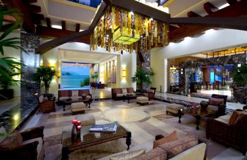 South Shore Hotel Area Apartment | Ultra 3 BR Suite at Garza Blanca Resort