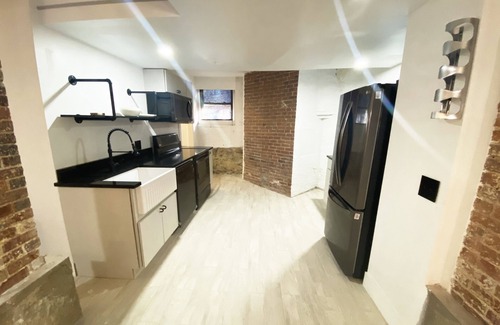 Parkside Apartment | Ultra cool new modern flat