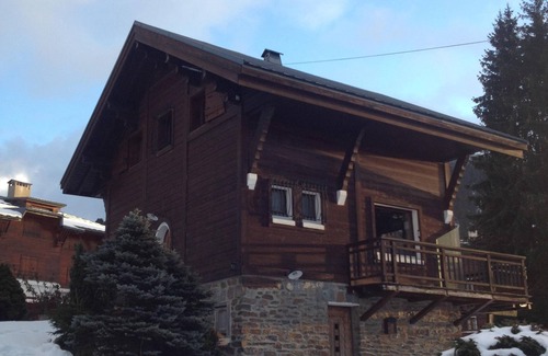 Megeve Ski Chalet | Ultra cozy and ski lifts at 8 minutes. Everything will be done on foot and on skis.
