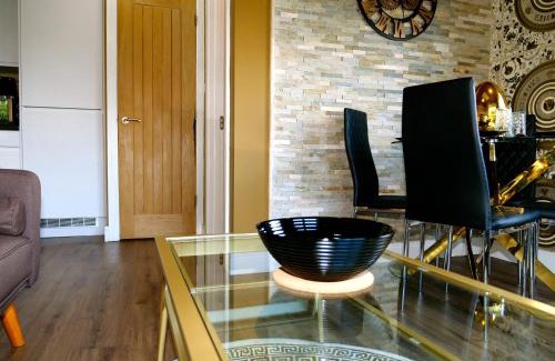 Rotherham Apartment | Ultra Deluxe Versace Apartment Near Sheffield