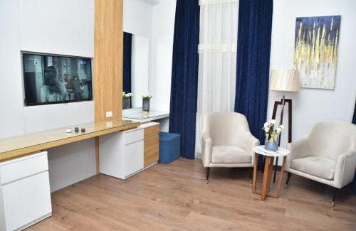 Maadi Hotel | Ultra Loaloa Nile Maadi Hotel