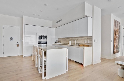 South Beach Apartment | Ultra Luxe 2/3.5 Ocean View Penthouse at 1 Hotel