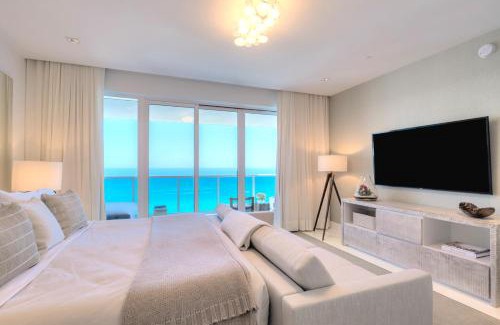 South Beach Resort | Ultra Luxe Direct Ocean Penthouse at 1 Hotel