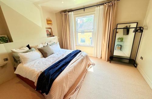 Hanham House | Ultra Modern Central City House