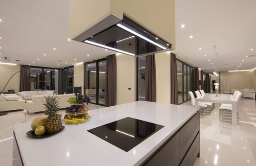 Municipality of Vrsar House | Ultra Sleek Villa Modern With 5 Rooms and Large Pool, Gym&Spa