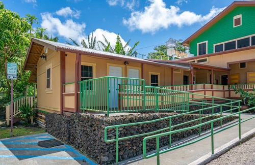 Hawi Apartment | Ulu Studio - Feel Hawaii stay in Historic Hawi Now