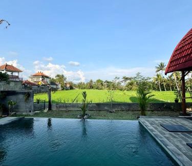 Tampaksiring Villa | Uma Dewa Villa Sawah View