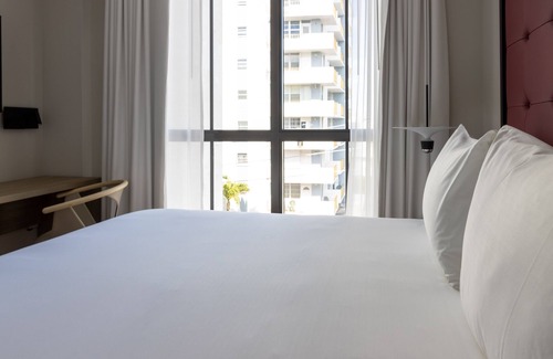 City Center Hotel | UMA House by Yurbban South Beach