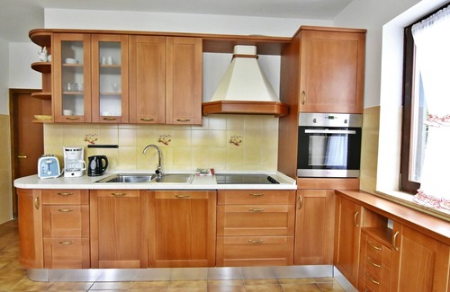 Valica House | Umag Valica holiday home, near the beach, 3 bedrooms 3 bathrooms for groups