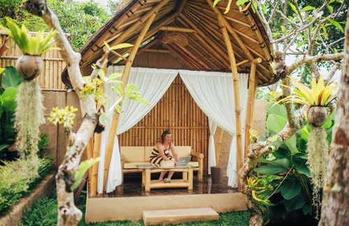 Melayang Villa | Umah Bali Kuno Villas