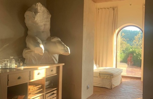 Todi House | Umbria - Luxury Country House 6 Bedrooms w Ensuite Bathrooms