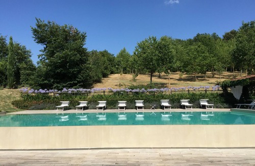 Todi House | Umbria - Luxury Country House 6 Bedrooms w Ensuite Bathrooms
