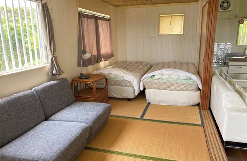 Kamiunten Cottage | Uminooka Stayo Apartment /Kunigami-gun Okinawa