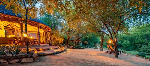 Thorny Bush Game Reserve Cabin | Umlani Bushcamp