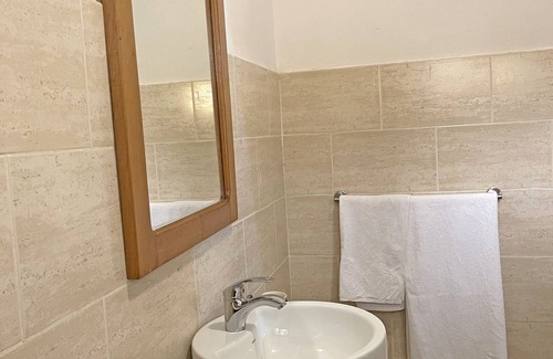 Ouagadougou House | Umoja Guest House