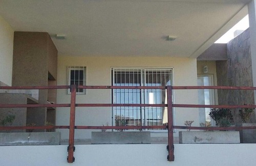 Villa Parque Siquiman House | Un Buen Lugar