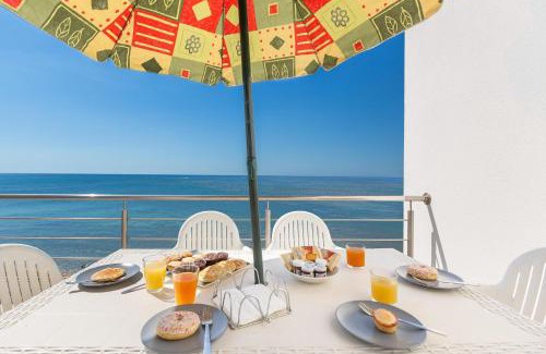 Torre Pali Apartment | Un sogno sul mare by BarbarHouse