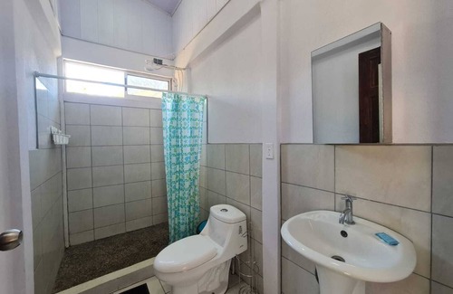 Marbella House | Una escapada de vacaciones espaciosa y privada en Marbella. (¡Admite mascotas!)