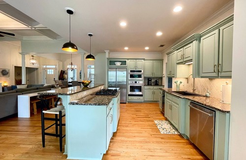 Buford House | Unbeatable lake location - best marina and unique sandy shore with dock
