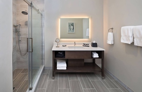 Winters Hotel | Unbeatable Location! Two Modern and Pet-friendly Units with Free Parking!