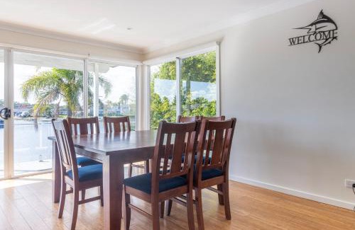 Sussex Inlet House | Unbeatable Waterfront Location