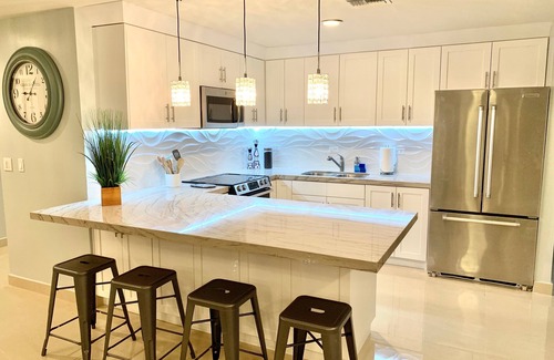 Rosarito Condo | UNCLOSE PRIVATE BEACH. NEW BEACH FRONT CONDO MINS TO DOWNTOWN ROSARITO