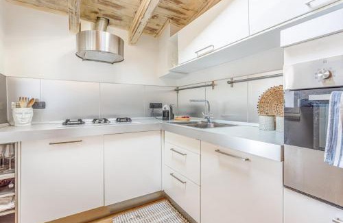 Forlanini Apartment | Unconventional BnB near Linate - Supreme Meme Loft