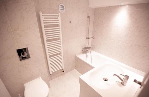Vesturbær Apartment | Underground Apartment