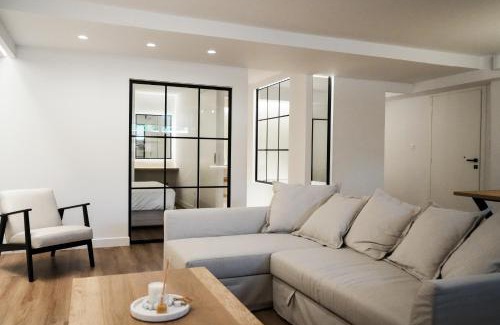 Karystos Apartment | Underground Luxury Living