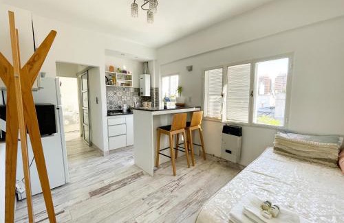 Bahia Blanca Apartment | Undiano 69 by depptö