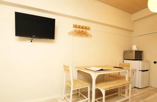 Dotonbori Apartment | UNE apartment hotel 大阪なんば