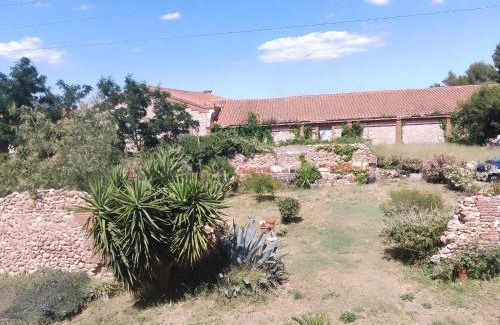 Trouillas House | une halte templière