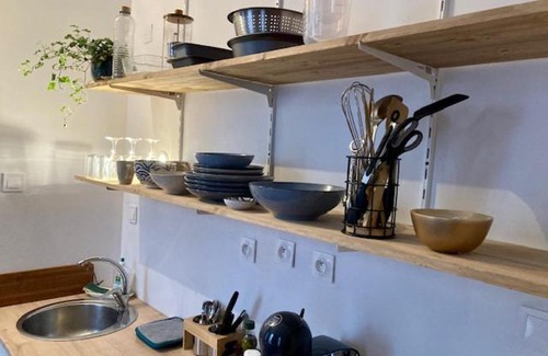 Oloron-Sainte-Marie Apartment | Une maison de famille