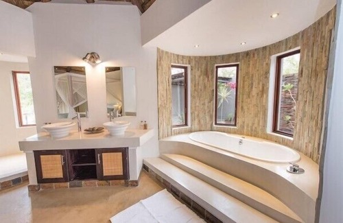 Hoedspruit Cabin | Unembeza Boutique Lodge & Spa