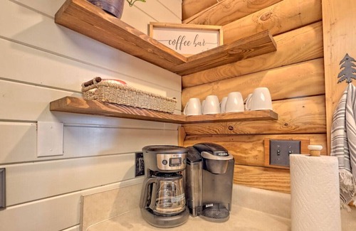 Blairsville Cabin | Unforgettable Sunsets On The Ridge & King Beds