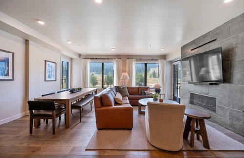 Tamarack Resort Condo | Unforgettable Views | Ski In/Out | Resort Amenities