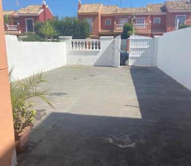 Chipiona House | Unifamiliar Victoria