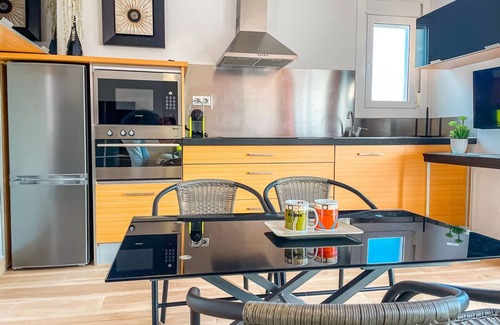 Tarragona Apartment | Unik Vacation Attic in Tarragona
