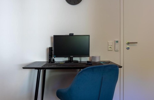 Barmen Apartment | Uniklinik-Nähe Modernes Apartment, mit Balkon