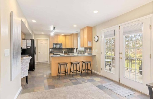 Midvale House | Union Pines in Salt Lake with Hot Tub and Deck