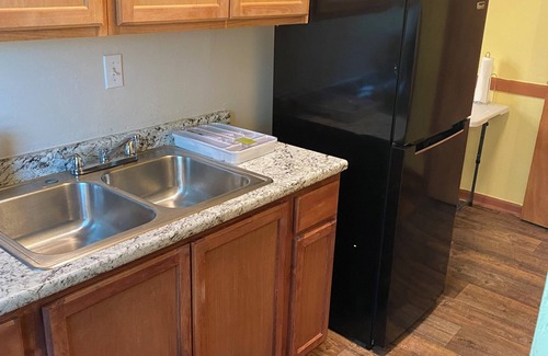 Roselawn Finance Apartment | Unique 2 bedroom gem on quiet street