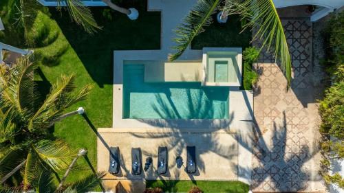 Punta Cancun House | Unique 5BR Beachfront Villa w/Private Pool!