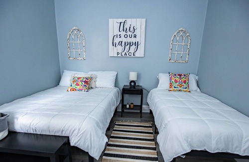 Heart of Chicago House | Unique Acapulco themed apartment located by the art district of Pilsen, Chicago