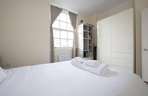 Dalston Apartment | Unique and Cozy 1 Bed Flat in Dalston