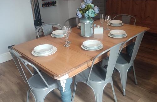 Cleethorpes House | Unique and Stylish close to Beaches Restaurants Shops