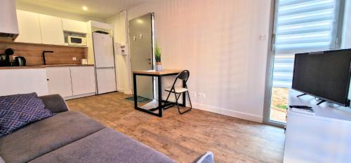 Banyuls-sur-Mer Apartment | UNIQUE appartement direct PLAGE COMMERCES PARKING PRIVEE CLIM NEUF WIFI