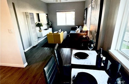 Ventura Apartment | Unique Beach Gem