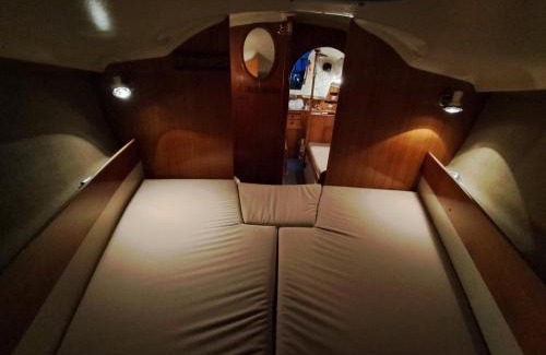 Hoganas Boat Rental | Unique boat