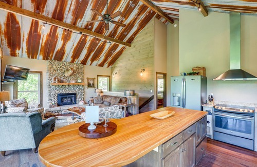 Burnsville Cottage | Unique Burnsville Home w/Mountain Views + Deck!