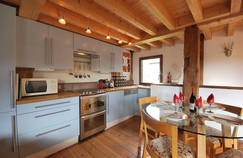 Samoens Ski Chalet | Unique character chalet in central Samoens, 2 bedrooms, sauna, log fire, terrace